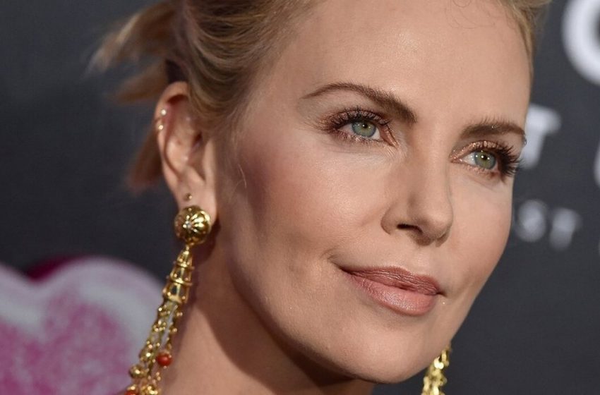  Oma mittleren Alters. Charlize Theron verärgerte die Fans mit ihrem veränderten Aussehen