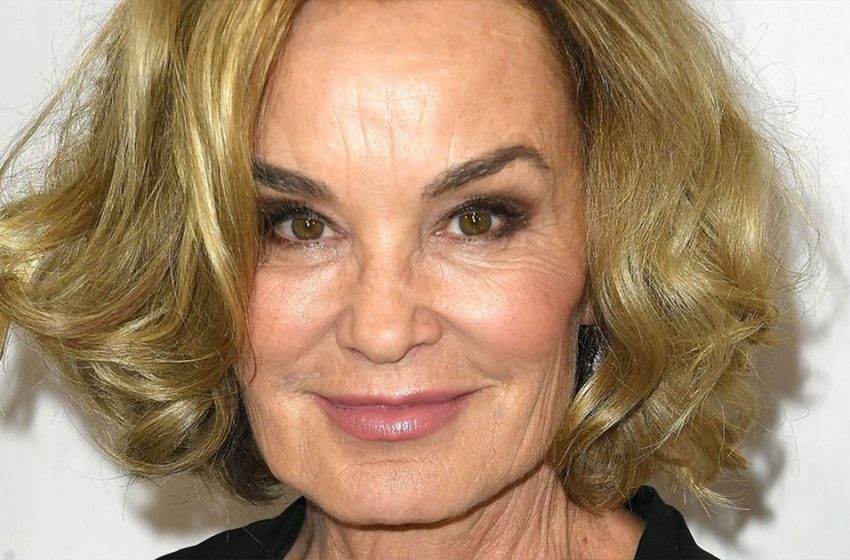  Mit 72 sieht wie 40 aus. Paparazzi haben Jessica Lange im Urlaub in ihrer ganzen Pracht eingefangen