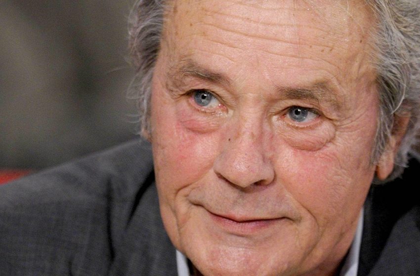  “Ein Abbild des Großvaters”: Wie sieht Alain Delons Enkelin aus, die als Kind von seinem Sohn im Stich gelassen wurde