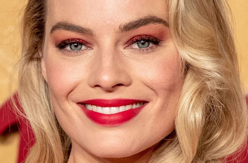  “Sie ist atemberaubend!”: Margot Robbie ohne Make-up auf Paparazzi-Foto beeindruckt