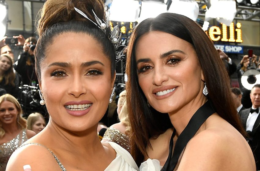  “Sie ist wunderschön aufgewacht”: Salma Hayek zeigte lustige Fotos mit Penelope Cruz