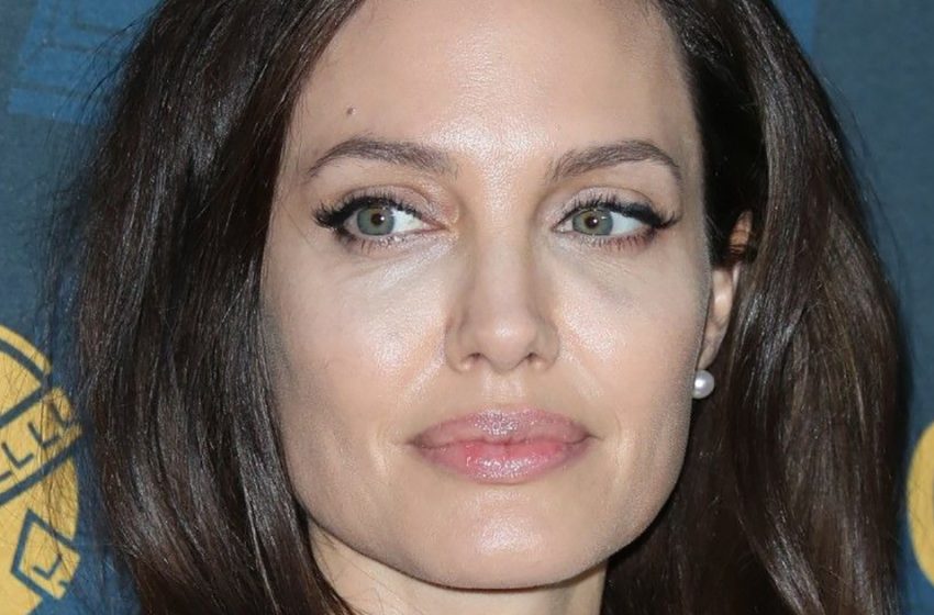  Keine Brünette mehr: Angelina Jolie erschien nach einer Schönheitstransformation im Modehaus