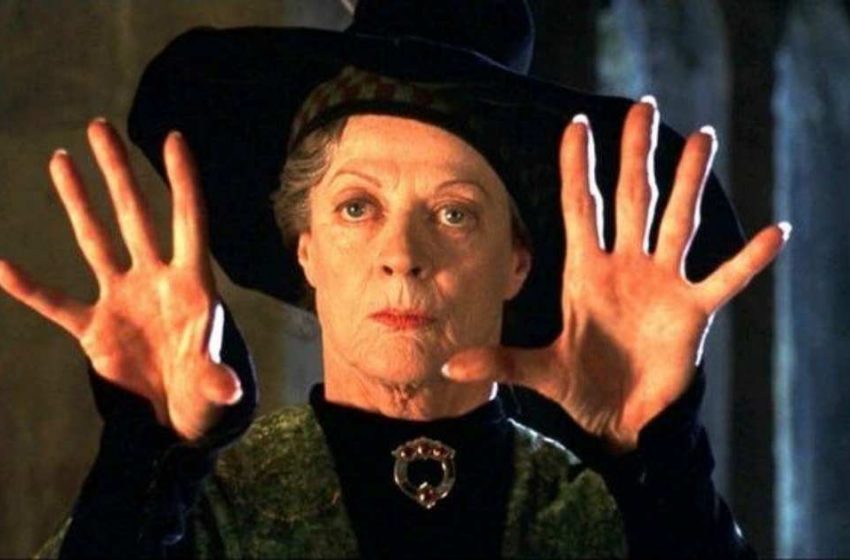  Eine anspruchsvolle Schönheit mit großen Augen. Wie sah die unvergleichliche Maggie Smith in ihrer Jugend aus?