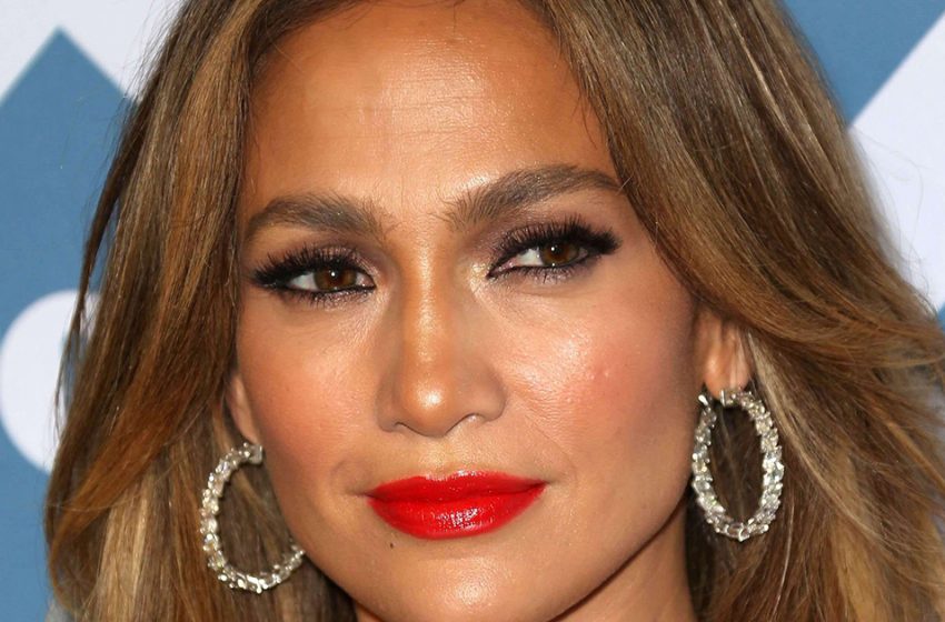  Jetzt ist es klar, von wem sie ihre Schönheit geerbt hat. Jennifer Lopez zeigte ein Foto ihrer wunderschönen Mutter