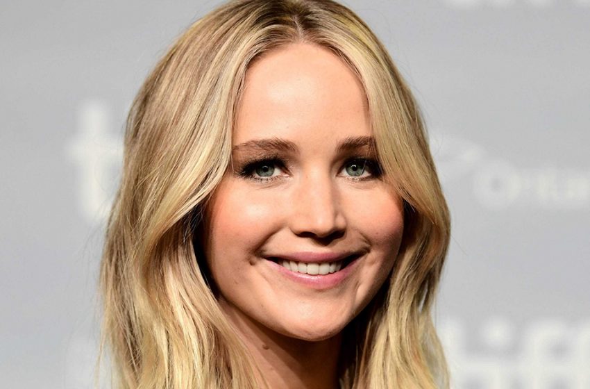  „Sinnliches Outfit und keine Vulgarität“: Jennifer Lawrence trat in einem transparenten Kleid in der Öffentlichkeit auf