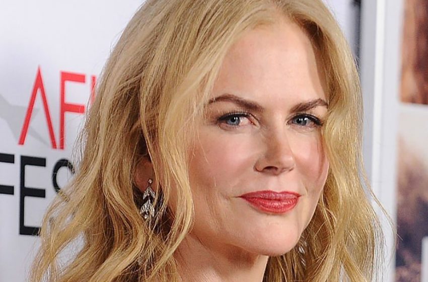  “Die Männer nennen sie nicht umsonst die Heißeste!” Die Fans waren begeistert davon, wie attraktiv Kidman in Badeanzug aussah.