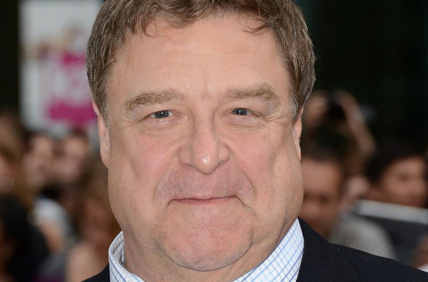  Wie eine andere Person. Der 71-jährige John Goodman hat 90 Kilogramm abgenommen und sich bis zur Unkenntlichkeit verändert