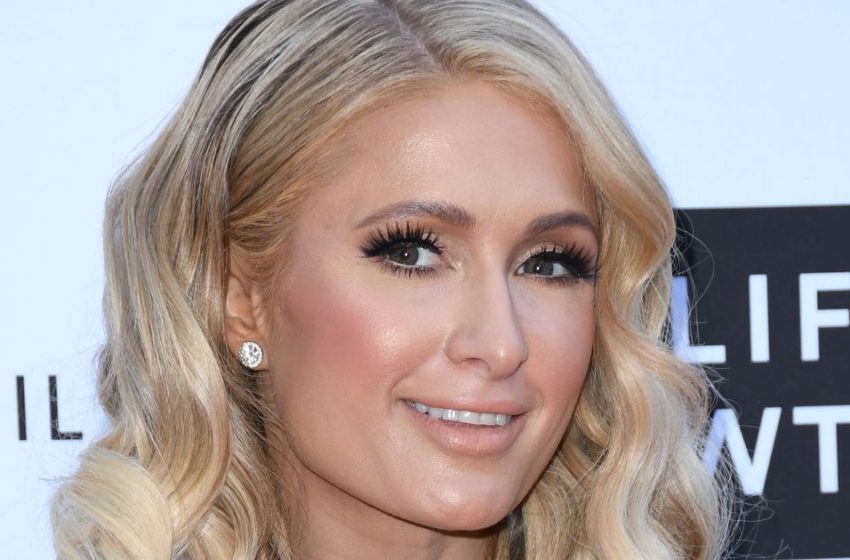  Paris Hilton hört auf, das Gesicht ihres Sohnes zu verbergen