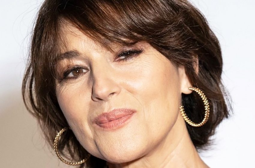  “Offene Schultern und elegante Halskette”: Monica Bellucci begeisterte mit ihrem Aussehen bei einem Gala-Dinner