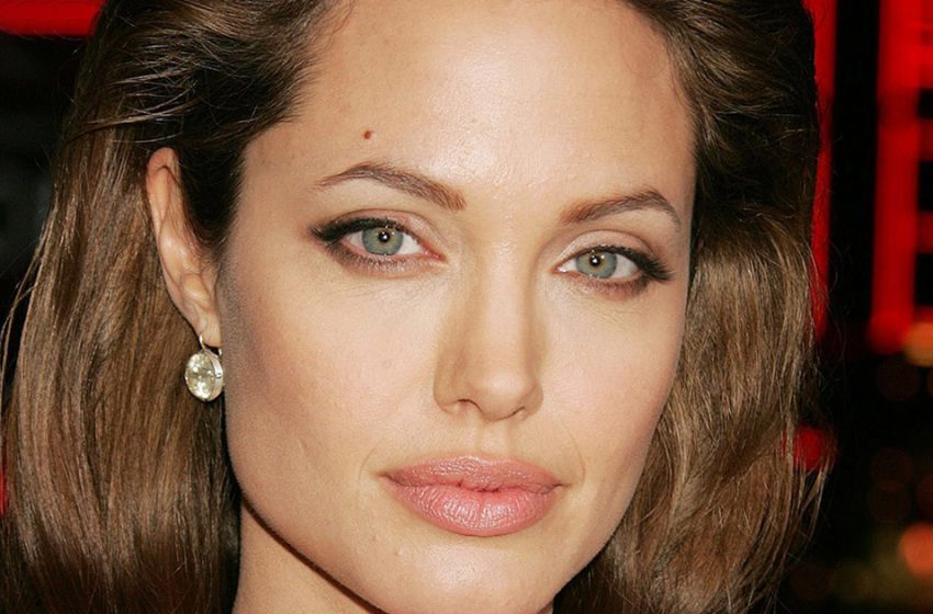  Sie hat auf 45 kg abgenommen. Neue besorgniserregende Fotos von Jolie sind im Internet aufgetaucht