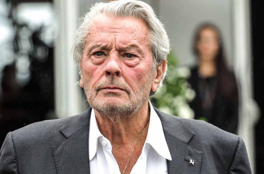  Wie sieht die japanische Pflegerin von Delon aus, wegen der er sich gegen die Euthanasie entschieden hat?