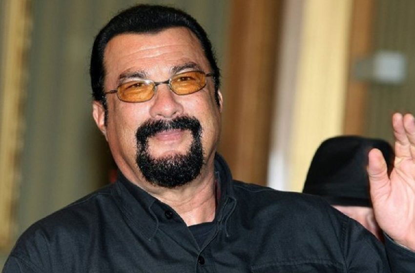  Steven Seagal wurde 71 Jahre alt 😍 Du wirst sicher lächeln, wenn du ihn jetzt siehst