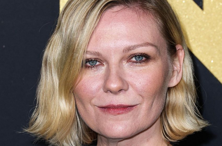  Könnte nicht kürzer sein : Die 41-jährige Kirsten Dunst lief in Minishorts die Straße entlang