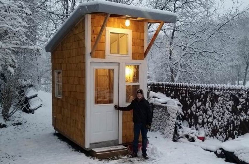  Gute Arbeit : Ein Mini-Haus, das von einem 13-jährigen Teenager in seinem Hinterhof gebaut wurde, wird Sie definitiv beeindrucken