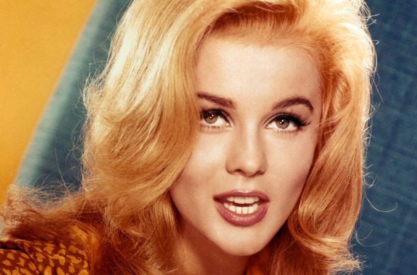  Presley war bis über beide Ohren in sie verliebt : Wie sieht die 82-jährige Schauspielerin Ann-Margret jetzt aus