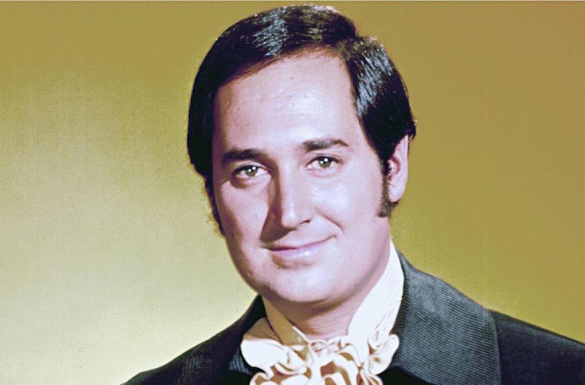  Neil Sedaka ist bereits 84 Jahre alt: Der Sänger teilte glückliche Fotos mit seiner Frau