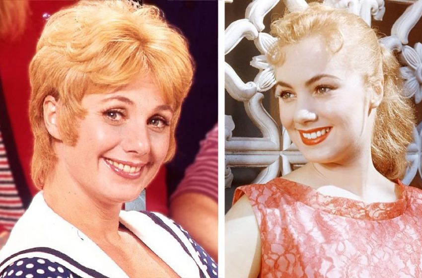  Das Alter hindert mich nicht daran, roten Lippenstift zu tragen : Die 89-jährige Shirley Jones hat ein Foto mit ihrem Sohn veröffentlicht