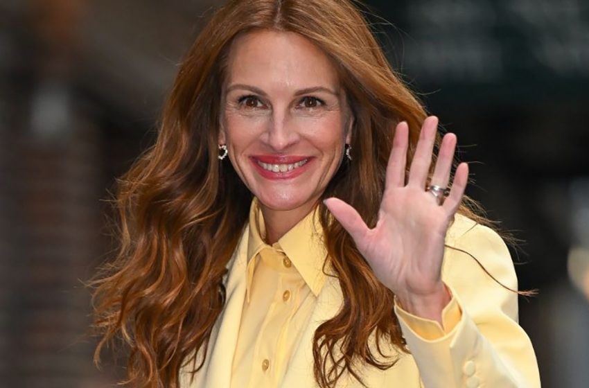  Zeigte ihre schlanken Beine : Julia Roberts sah toll aus in rosa Shorts und Jacke bei der Filmpremiere