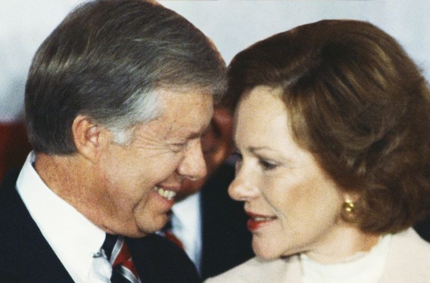  Jimmy Carter nahm an der Beerdigung seiner Frau teil: Menschen, die sein Aussehen sahen, sagten seinen baldigen Tod voraus