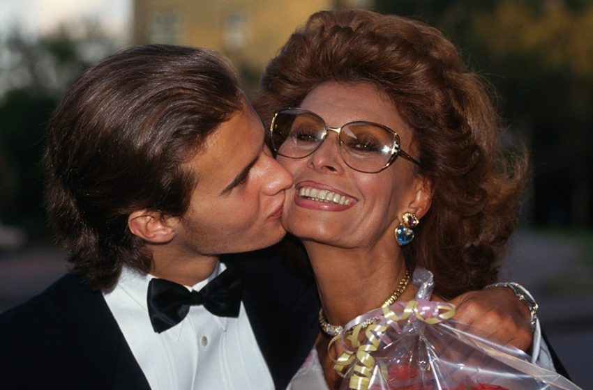  Ärzte sagten, sie könne keine Kinder haben : Wie sieht die 88-jährige Sophia Loren mit ihren Söhnen aus