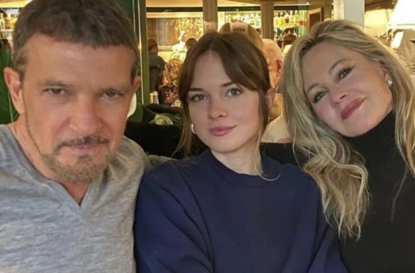  Sahe umwerfend aus in einem schwarzen Spitzenkleid : Die Tochter von Antonio Banderas und Melanie Griffith, Stella, beeindruckte alle mit ihrem letzten Fotoshooting