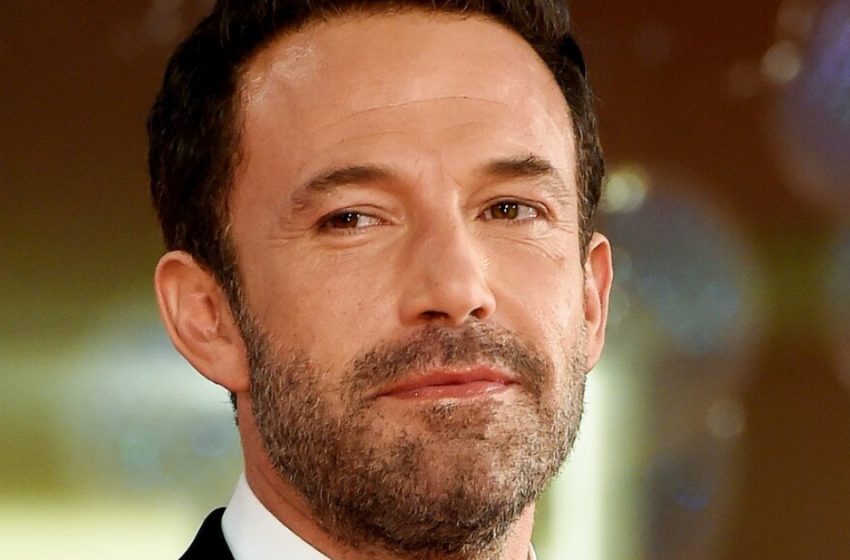  “Er sieht aus wie eine Perfektion”: Der 51-jährige Ben Affleck erschien in einem eleganten, schmal geschnittenen blauen Smoking!