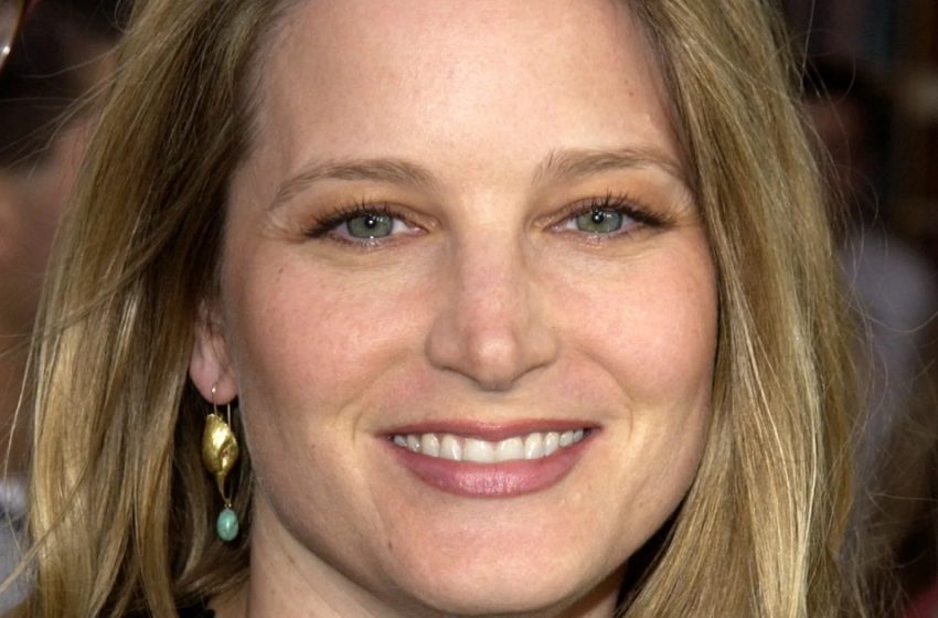  “Warum ist sie so alt geworden?”: Der Star der 90er Jahre, Bridget Fonda, hat Fans mit ihrem Aussehen sprachlos gemacht!