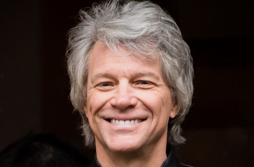  Jon Bon Jovi ist seit 4 Jahrzehnten seiner Frau treu: Aktuelle Fotos des erstaunlichen amerikanischen Paares!