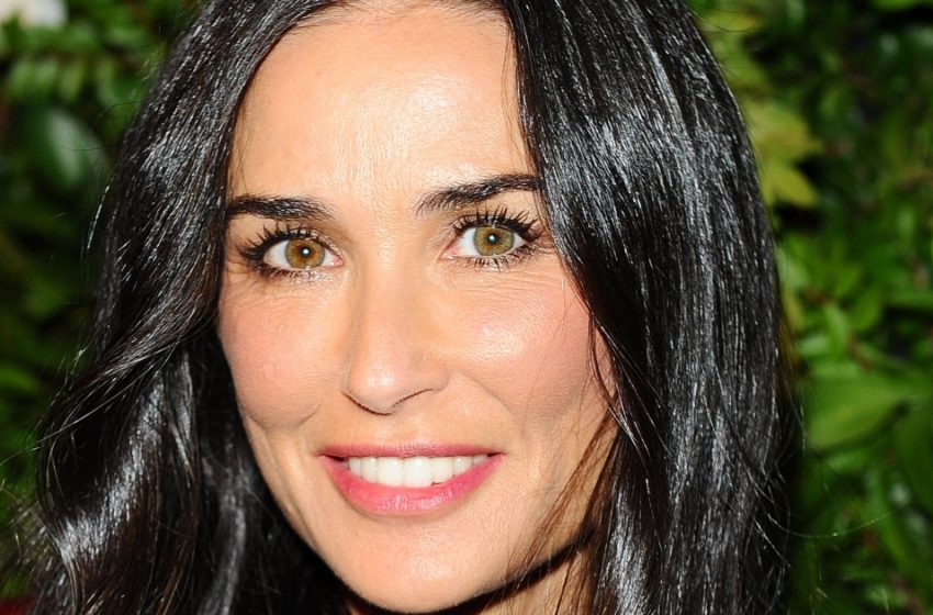  “Sieht überhaupt nicht aus wie ihr Alter”: Demi Moore beeindruckt mit ihrem jugendlichen Aussehen und schlanken Figur!