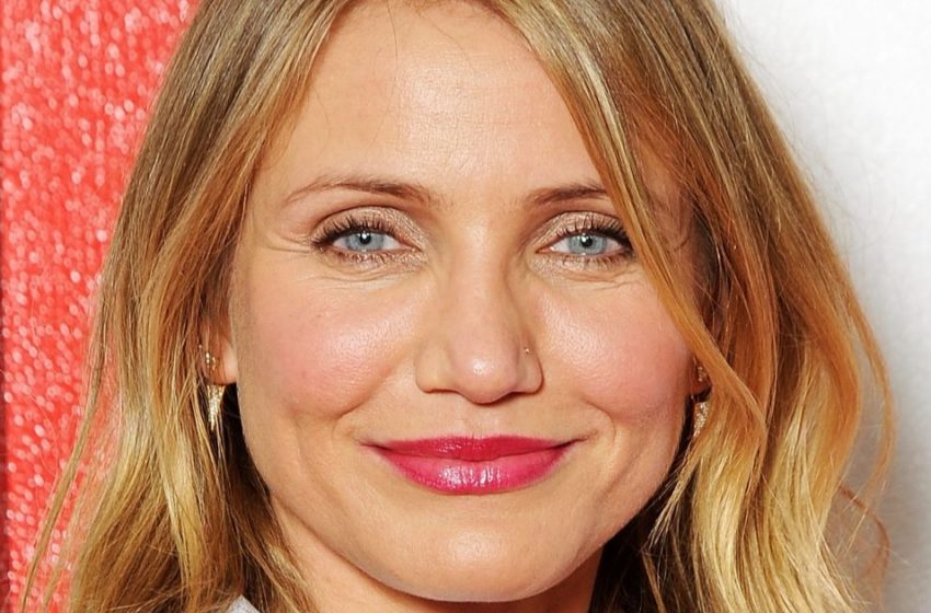  “Natürliche und strahlende Dame”: Cameron Diaz’ Look mit “roten Lippen” bei einem kürzlichen Medienauftritt!