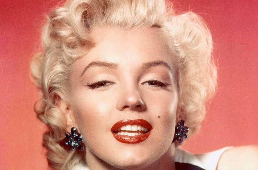  “Wunderschöne Augen und ein süßes Lächeln”: Seltene Fotos von Marilyn Monroe ohne Make-up sind im Internet aufgetaucht!