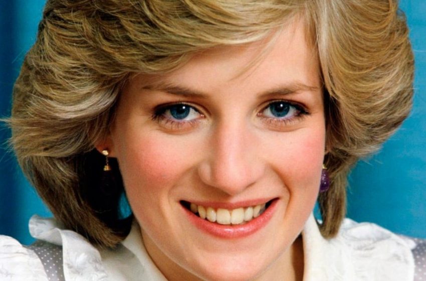  Eine hysterische Frau, die es geschafft hat, eine Ikone zu werden: Seltene Fotos von Prinzessin Diana!