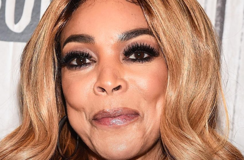  Wendy Williams nahm in ihrem neuesten Clip ihre Perücke ab: Fans waren schockiert über das veränderte Aussehen des Stars!