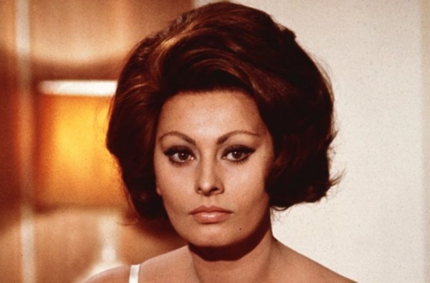  “Das Alter macht sich bemerkbar”: Der jüngste Auftritt der 88-jährigen Sophia Loren schockierte das Publikum!