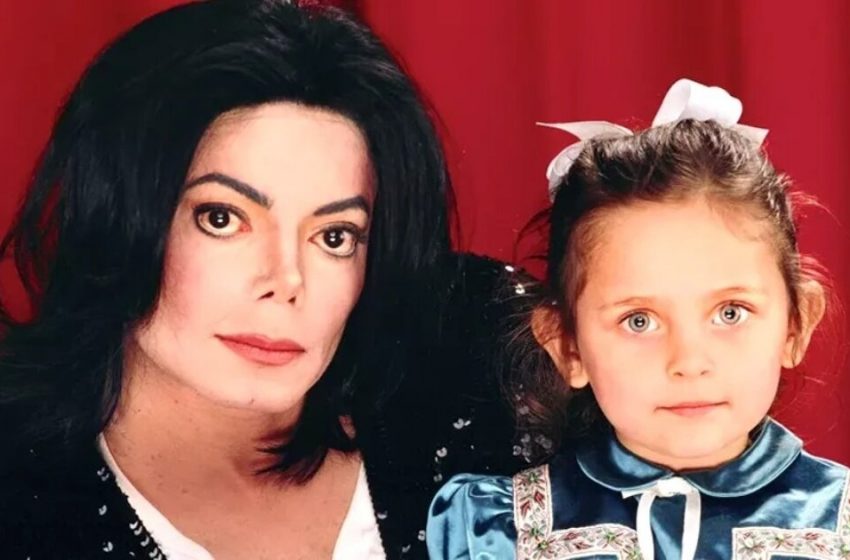  “Kosmische Schönheit der 25-jährigen Tochter des Stars”: Die Erbin von Michael Jackson hat neue Fotos geteilt!