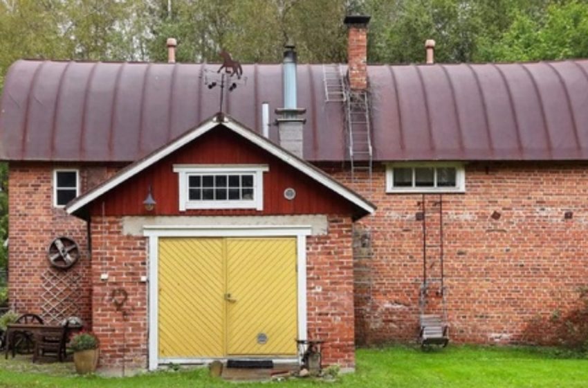  “Trotz aller Herausforderungen ihren Traum verfolgt”:  50-jährige finnische Künstlerin verkauft Haus und zieht in alte Mühle!
