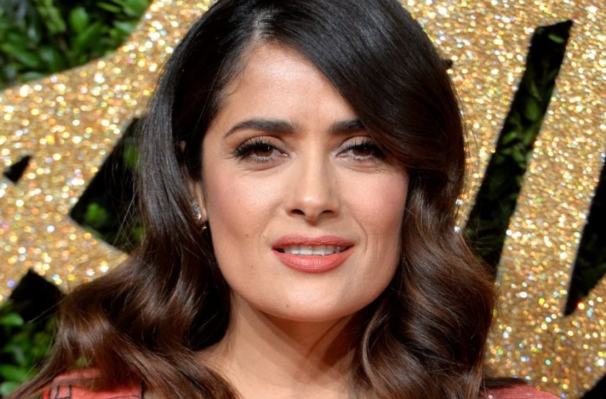  “Völlig unerkennbar”: 56-jährige Salma Hayek zeigt, wie sie vor 27 Jahren aussah!