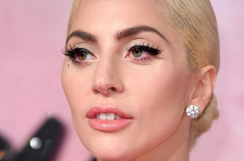  “Ist es wirklich Lady Gaga?” : Der Star hat ein neues Foto ohne Make-Up geteilt und die Fans mit ihrer natürlichen Schönheit schockiert!