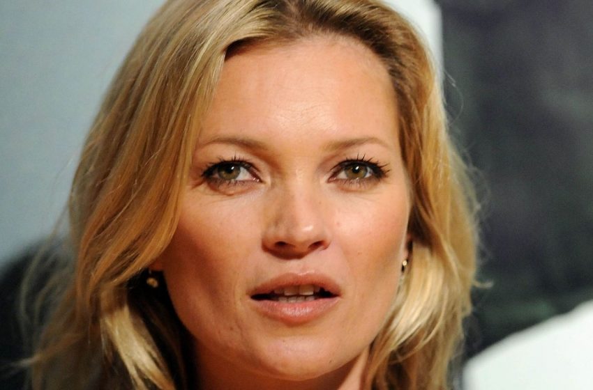  Der Altersunterschied beträgt 29 Jahre, aber sie sehen aus wie Schwestern: Kate Moss spielte mit ihrer Tochter in einer stilvollen Kampagne!