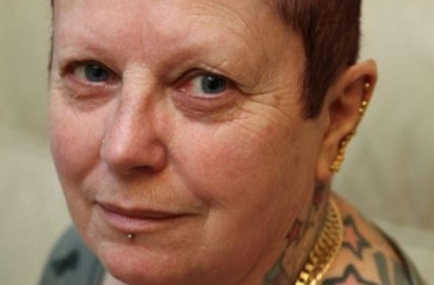  “Sie Hatte Ihr Erstes Tattoo Mit 15”: Wie Sieht Eine Ältere Frau Mit 286 Tattoos Jetzt Aus?