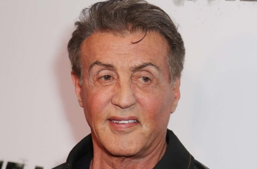  “Seit 27 Jahren treu zu ihr”: Der 77-jährige Stallone präsentierte seine Frau, die 21 Jahre jünger ist als er!