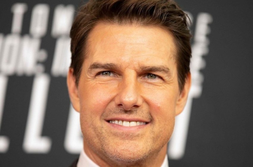  Tom Cruises oben ohne Foto sorgte für viel Aufsehen im Netz: Fans sind schockiert über seinen schlaffen Bauch!