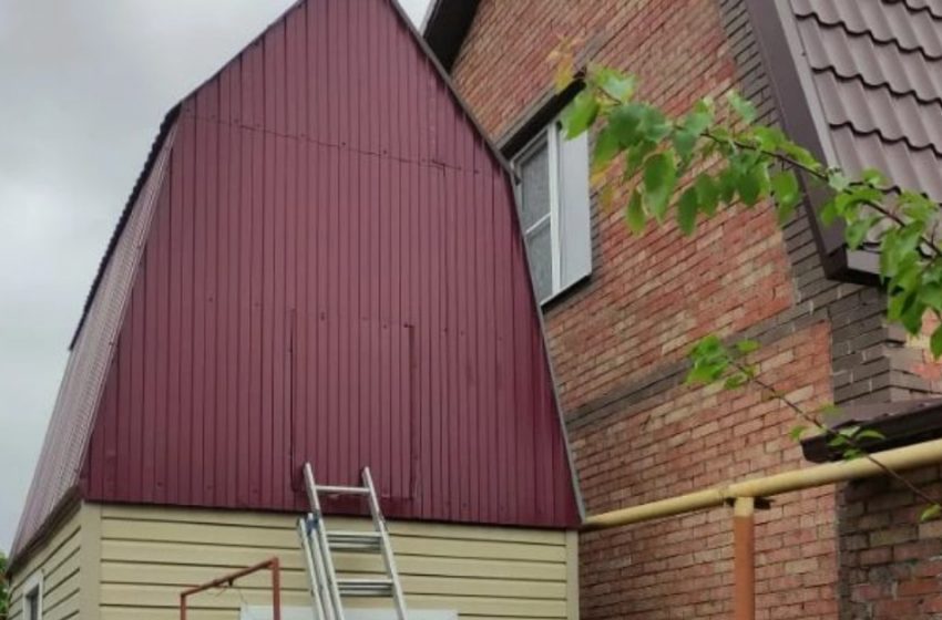  „Ihr Nachbar baute ein zweistöckiges Haus an der Grundstücksgrenze mit Blick auf unser Grundstück: Wie haben sie darauf reagiert?“