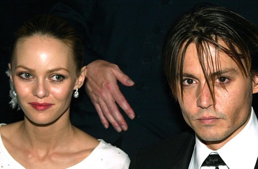  “Sie war Karl Lagerfelds Muse und Johnny Depps Geliebte, die er nie heiratete: Wie sieht Vanessa Paradis mit 51 Jahren aus?”