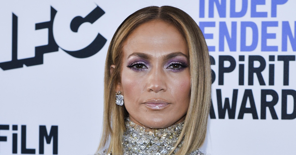 “Zu viel Botox: Jennifer Lopez zeigte sich ungeschminkt und wurde kritisiert”