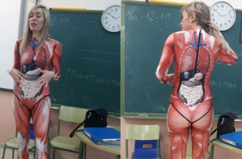  “Visuell und für jeden verständlich”: Der Lehrer hielt eine Anatomie-Stunde in einem speziellen Ganzkörperanzug ab!