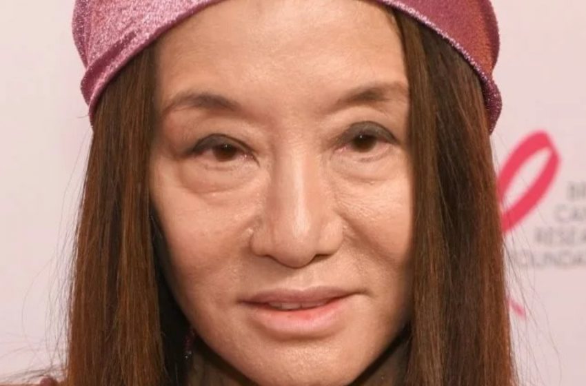  “Sie altert rückwärts”: Vera Wang, 74 Jahre alt, sorgte mit ihrer jüngsten freizügigen Kleiderwahl für viele Kommentare im Netz!