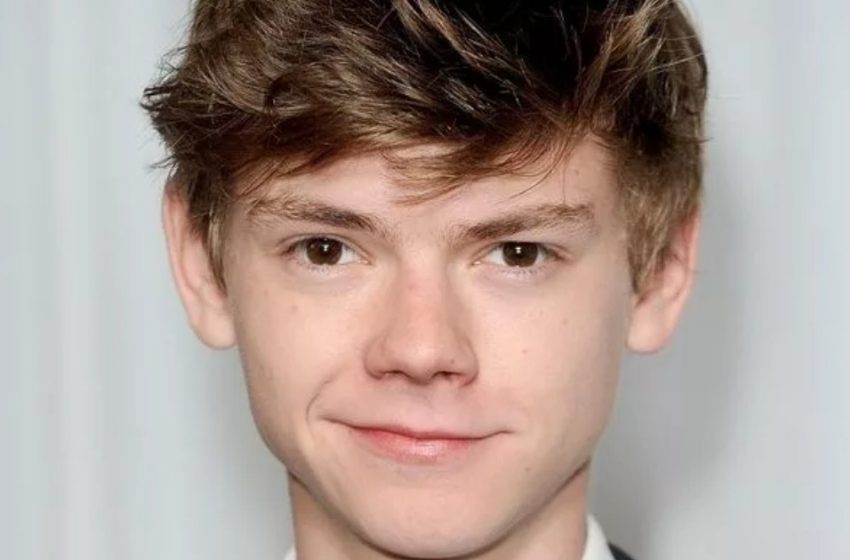  Der Star von „Tatsächlich… Liebe“, Thomas Brodie-Sangster, hat geheiratet: Wer ist die Verlobte des Schauspielers?