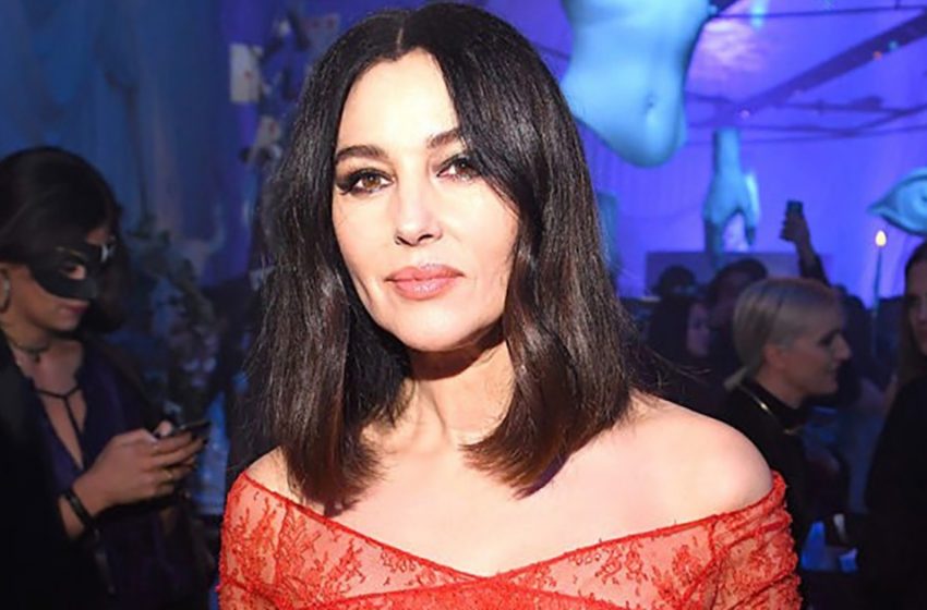  Die zeitlose Schönheit von Monica Bellucci: Wie die 56-jährige Schauspielerin ihre Fans mit ihrem neuen Look weiterhin fesselt.