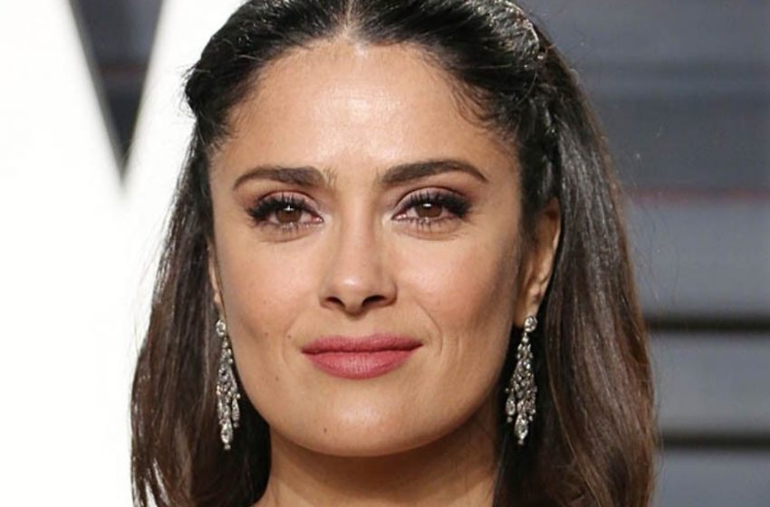  „Wie zwei Tropfen Wasser“: Salma Hayek zeigte seltene Fotos mit ihrer 80-jährigen Mutter!